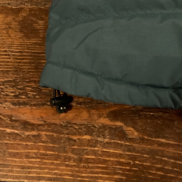 Carhartt Down Filled Teal Hooded Puffer Vest/ Down filled - Picture 8 of 9